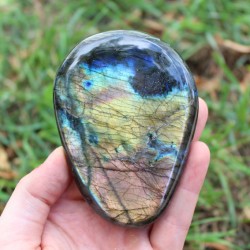 Image of Ručně brou&scaron;en&yacute; labardorit