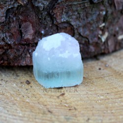 Akvamar&iacute;n s morganitem