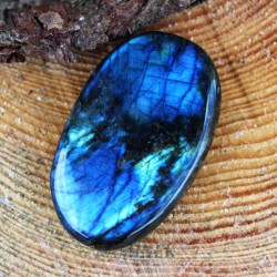 Image of Brou&scaron;en&yacute; labradorit