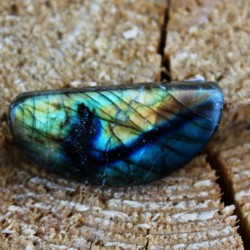 Image of Labradorit- ov&aacute;lek ( &scaron;perkov&aacute; kvalita)