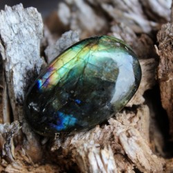 Image of Labradorit- ov&aacute;lek ( &scaron;perkov&aacute; kvalita)