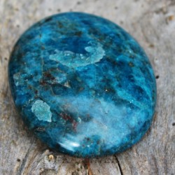 Brou&scaron;en&yacute; apatit