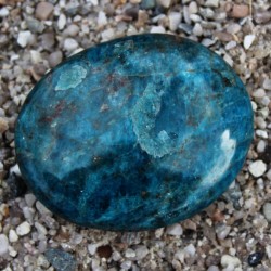 Brou&scaron;en&yacute; apatit