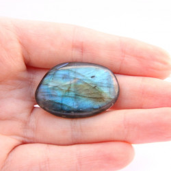 Image of Labradorit- ov&aacute;lek ( &scaron;perkov&aacute; kvalita)